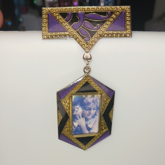 Vintage Dangle Photo Frame Brooch Pin Purple Royal Ceremonial Style - Picture 2 of 10
